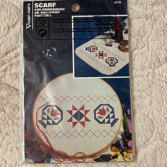 Vintage Embroidery or Ballpoint Painting Scarf Kit - Picture 1 of 5